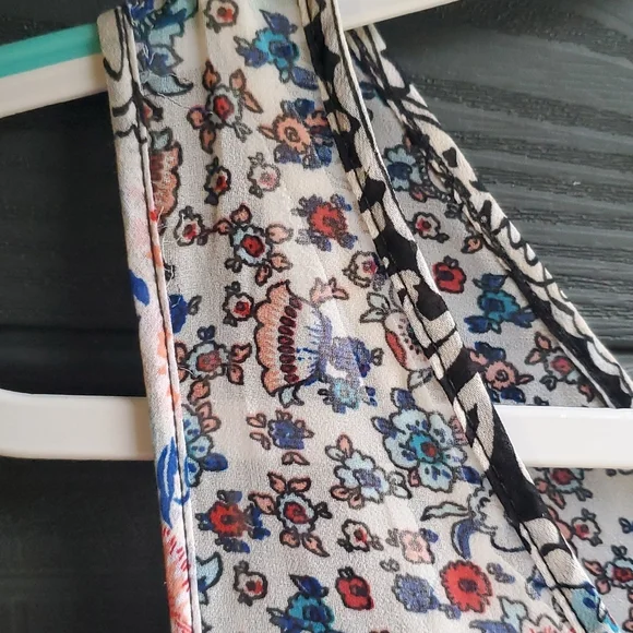 New Directions Boho Cold Shoulder Ditsy Floral Slipon Dress S Very Sheer… - Picture 8 of 17